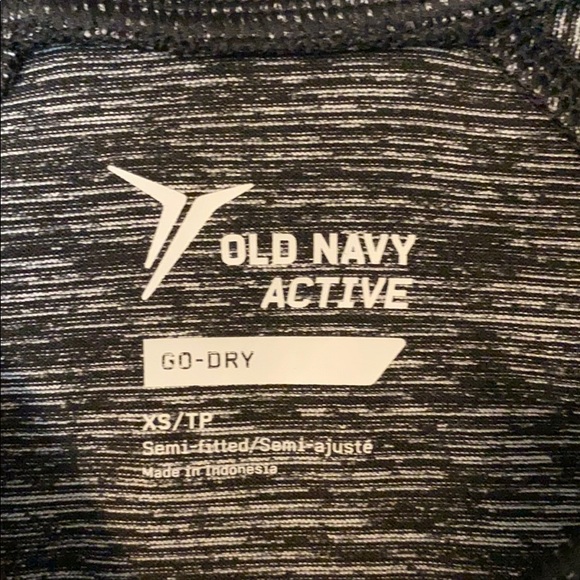 Women’s Quarter Zip Performance Pullover - Picture 4 of 4